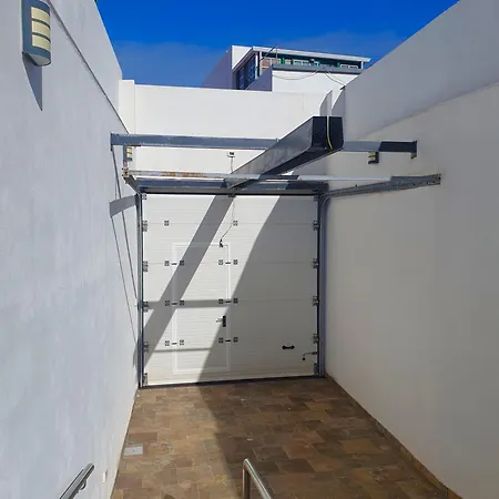 San Clemente With Pool & Wi-fi