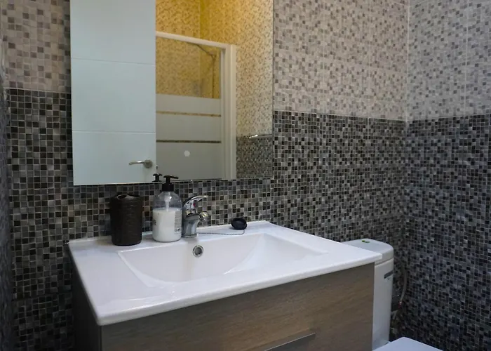 San Clemente With Pool & Wi-fi Caleta de Interian