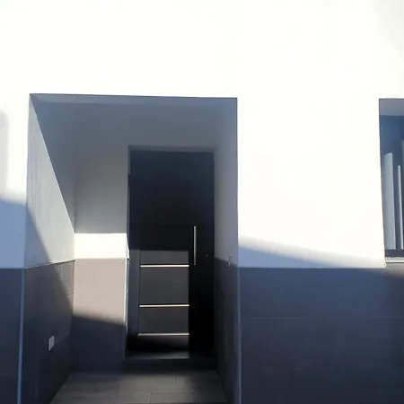 בית נופש San Clemente With Pool & Wi-fi Caleta de Interián